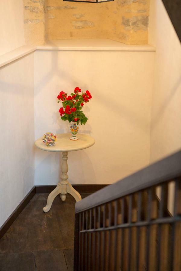 La Maison De Siloe 빌프랑슈 뒤 루에르그 외부 사진